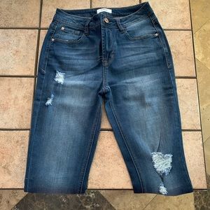 New without tags. Curvy jeans